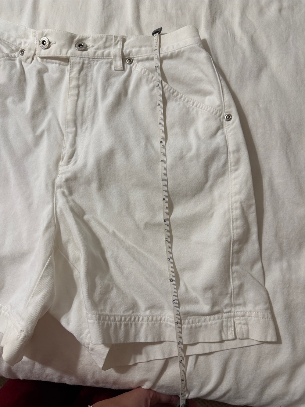 VINTAGE Liz Claiborne White High-Rise Shorts - Picture 4 of 5